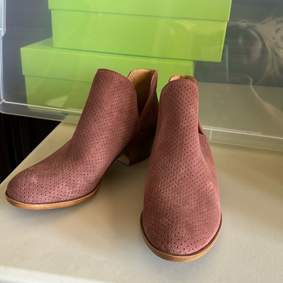 Leather booties - Picture 1 of 3